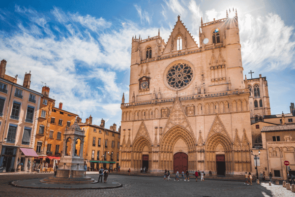 Tour a pie por el patrimonio de la UNESCO en Lyon con una aplicación — image 4