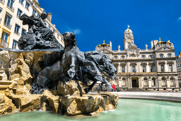 Caminando a través del tiempo: las transformaciones históricas de Lyon