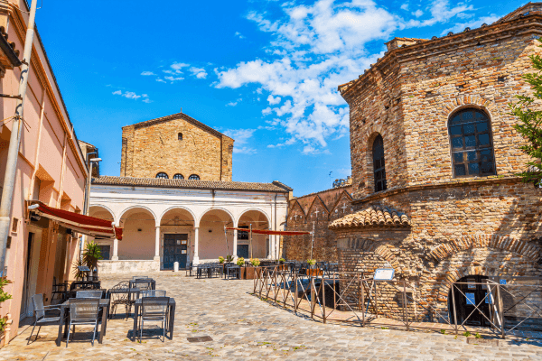 Piazzetta degli Ariani