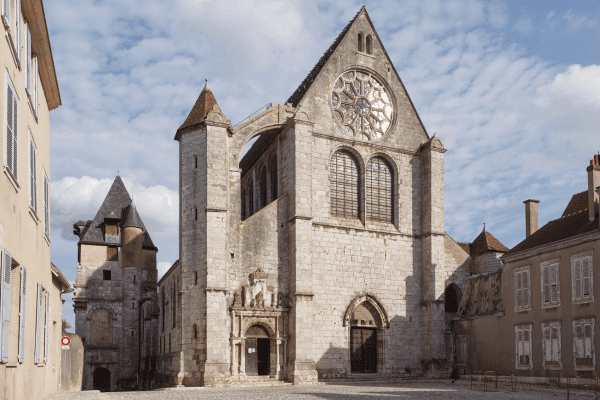 Visita a pie autoguiada de Chartres — image 2