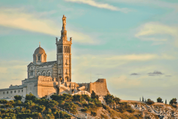 Marseille Old Port to Peak: Self-Guided Walking Tour