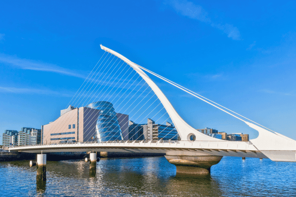 Tour a pie autoguiado por Dublín — image 3