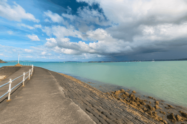 Tour a pie autoguiado por Devonport Auckland — image 2