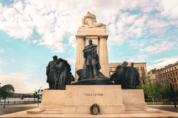 Visita autoguiada a pie de Navidad por Budapest — image 4