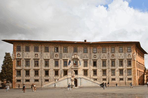 Tour a pie autoguiado de un día por Pisa — image 5