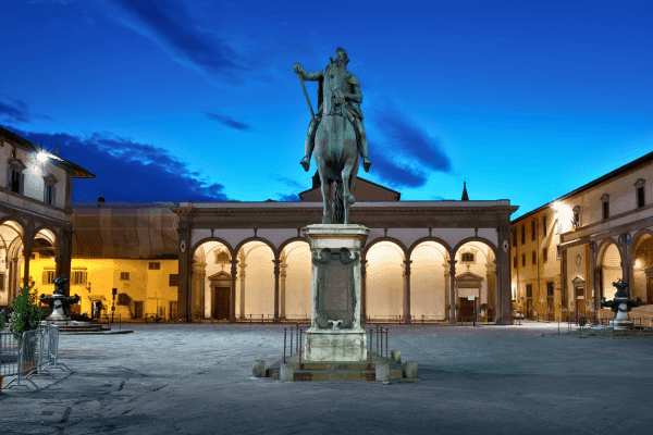 Florencia: tour a pie autoguiado por misterios oscuros y leyendas