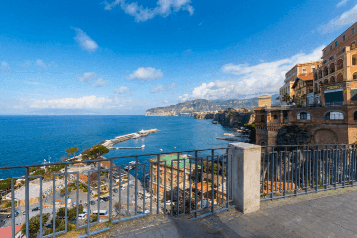 Tour a pie autoguiado por Sorrento — image 4